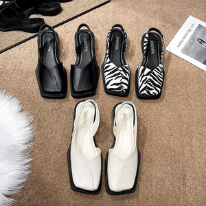 Sandales Slingback à la Mode pour Femmes à Bout Carré en Cuir de Vache Imprimé Zèbre Semelle en Caoutchouc Antidérapante Sandales Plates Mary Jane
