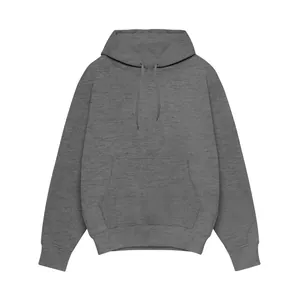 Gedetailleerd overzicht van de donkergrijze dikke hoodie met kangoeroezak voor.
