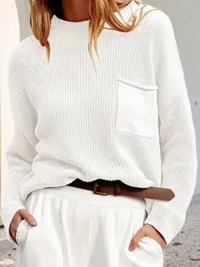 Pull en maille blanc décontracté pour femme avec col rond et poche poitrine élégante
