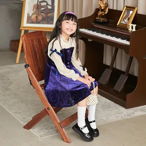 Sweet girls black patent leather Mary Jane shoes with pearl strap for school and daily wear