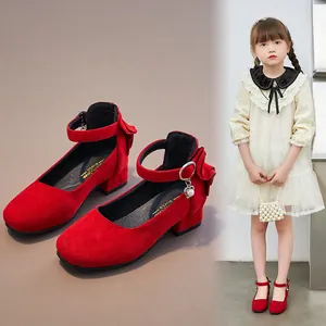 Modische Mädchen Martin Stiefel Mit Quadratischer Zehe Flügeldekoration Perlenanhänger Herzanhänger Prinzessin Stiefeletten Für Studenten