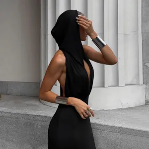 Elegant black hooded backless dress featuring a deep V-neck and slim-fit design