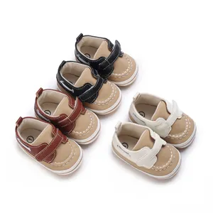 Weiche Baby-Freizeitschuhe in Schwarz, Braun und Creme für Säuglinge von 0-12 Monaten