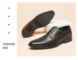 Detailansicht der schwarzen Brogue-Schuhe aus echtem Rindsleder für Herren