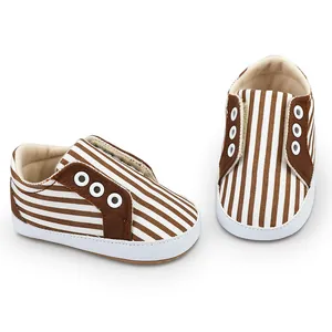 Chaussures de marche en toile rayée marron et blanc pour bébés de 0 à 1 an à semelle souple