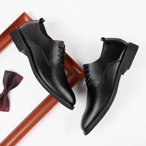 Zapatos de vestir de cuero negro para hombre con suela suave para negocios