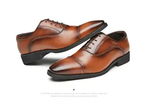 Klassische braune Oxford-Schuhe aus Leder für Herren mit Cap-Toe-Design für formelle Anlässe.