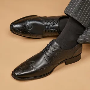 Herren Brogue Derby-Schuhe aus schwarzem Leder für formelle Geschäftsanlässe
