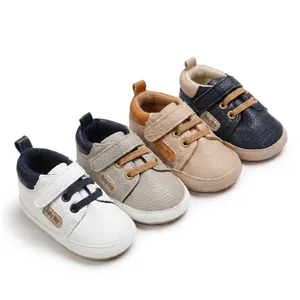 Zapatos de Primeros Pasos para Bebé Niño Suela Blanda Antideslizante de Cuero de PU Cierre Adherente Zapatos de Cuna para Infantes