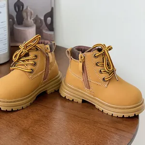 Bottines Martin jaunes classiques pour tout-petits avec zip latéral et semelle souple antidérapante