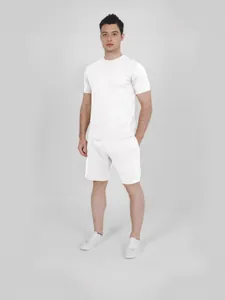 Comfortable men's summer casual two-piece solid white t-shirt and shorts set sport outfit