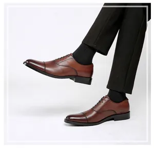 Men's brown genuine leather Oxford shoes featuring classic cap-toe business design
