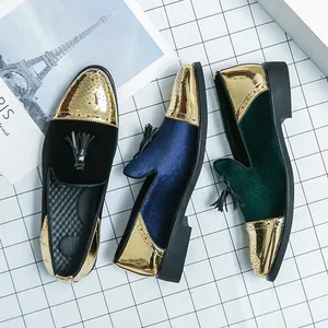 Mocassins brogue élégants pour hommes en velours avec glands et bout doré brillant