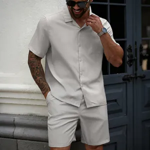 Men's light grey solid color short-sleeve shirt and matching shorts casual two-piece set