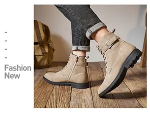 Zijaanzicht van kaki vintage heren werkschoenen met vetersluiting en ritsdetails