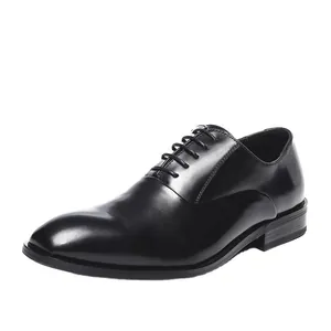 Chaussures richelieu classiques en cuir noir pour hommes pour occasions formelles