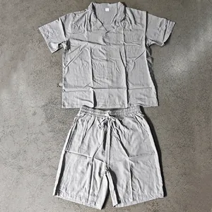 Casual gray men's short-sleeved lapel shirt and drawstring shorts two-piece leisure set