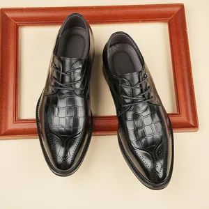Black genuine leather brogue shoes for men with crocodile pattern and classic derby style