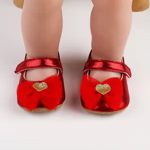 Rote Metallic-Babyschuhe für Mädchen mit Netzschleife und goldenem Glitzerherz