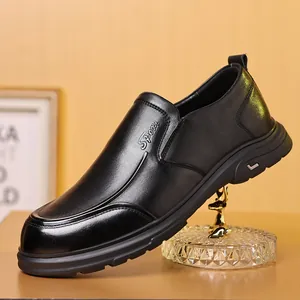 Heren Business Casual Leren Schoenen Eerste Laag Koeienhuid Zachte Zool Antislip Slijtvast Slip-On Veter Schoenen Zwart Papa Schoenen