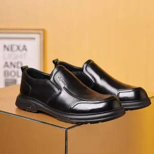 Klassieke zwarte herenlederen business casual schoenen met zachte antislipzool.