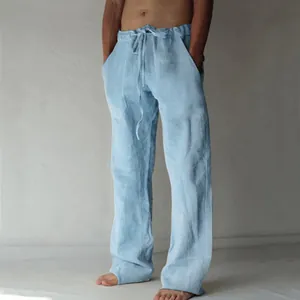 Vue de face d'un pantalon d'été en lin bleu clair pour homme avec taille élastique à cordon