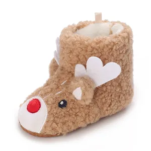Adorables botines de reno para bebé en marrón con forro polar cálido