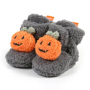 Stivaletti invernali in peluche per neonati con zucca, scarpe calde da passeggio