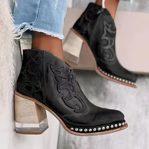 Botines de Cuero PU Bordados para Mujer Estilo Retro Tacón Grueso de Cristal Punta Estrecha Botas de Moda Remache Cremallera