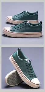 Vista detallada de zapatillas casuales verdes para hombre con cordones y suelas blancas