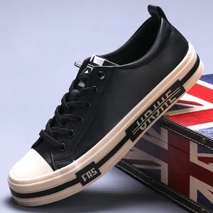 Scarpe Casual da Uomo in Microfibra Pelle Moda Low Top Scarpe da Skate Vulcanizzate Antiscivolo Traspiranti Mocassini Piatti