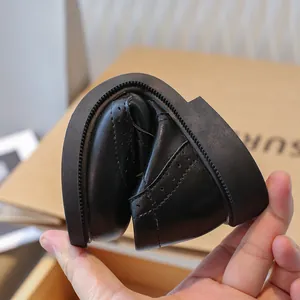 Flexibele zwarte leren kinderloafers in Britse stijl voor school en formele kleding