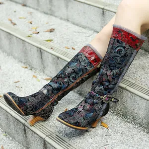 Stivali Alti al Ginocchio da Donna in Stile Palazzo Vintage Patchwork di Tessuto con Bordo in Pizzo Tacchi Alti Etnici Floreali Stivali Lunghi alla Moda