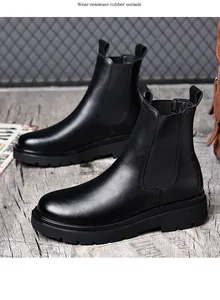 Stivali Chelsea in pelle nera da uomo con suola in gomma resistente all'usura.