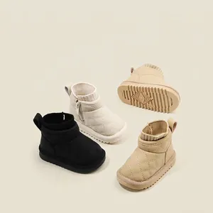 Quilted baby winter snow boots with warm lining and non-slip soles for toddlers
