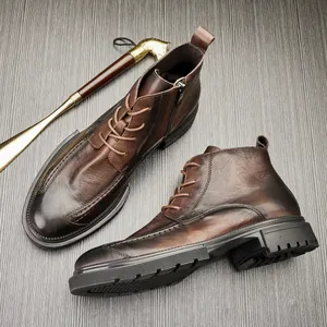 Vintage braune Lederstiefel für Herren mit dicker Sohle und praktischem seitlichem Reißverschluss