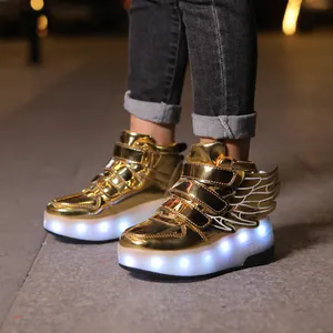 Fashionable children's golden LED light-up roller shoes with wings and retractable wheels