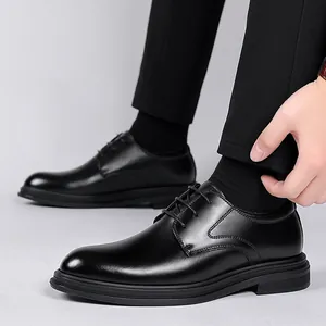 Klassische schwarze Herren Business Lederschuhe mit 8cm Erhöhung, formeller Derby-Stil