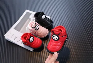Bottes de neige chaudes pour tout-petits avec motif insecte mignon et doublure polaire