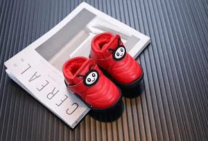 Bottes de neige rouges pour tout-petits avec motif coccinelle et doublure polaire chaude
