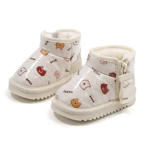 Botas de nieve lindas para bebés con estampado de osos y forro polar muy cálido