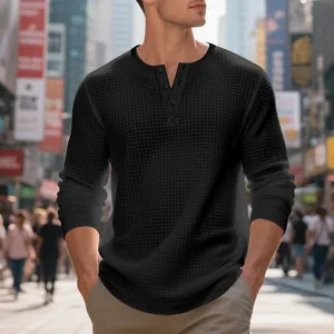 Camiseta Henley de manga larga para hombre en jacquard de gofre negro estilo retro