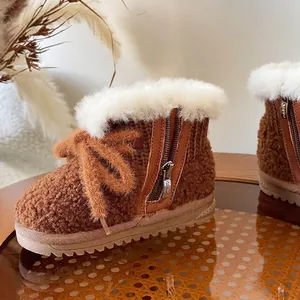 Warme braune Baby-Winterschuhe aus Sherpa-Fleece mit Kunstfellfutter und weicher Sohle