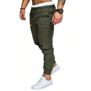 Pantalones cargo jogger para hombre en verde militar con cordón y puños elásticos