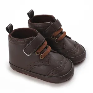 Bottes richelieu classiques marron foncé pour bébé avec semelle souple