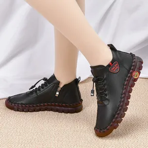 Chaussures décontractées noires confortables pour femmes avec fermeture éclair latérale