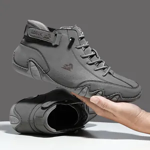 Botas Martin altas grises para hombre estilo pulpo con textura de cuero mate casual