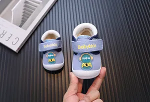 Warm fleece-lined baby toddler shoes with cartoon astronaut design for 0-2 years