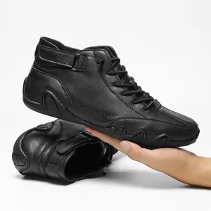 Hochwertige schwarze Herren-Winterstiefel mit warmem Fleecefutter und rutschfester Sohle