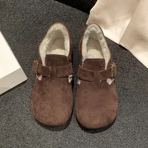 Mocassins style Birkenstock marron pour femme avec doublure chaude en fausse fourrure et boucle